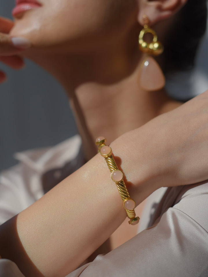 quartz stone pink kada for women in india