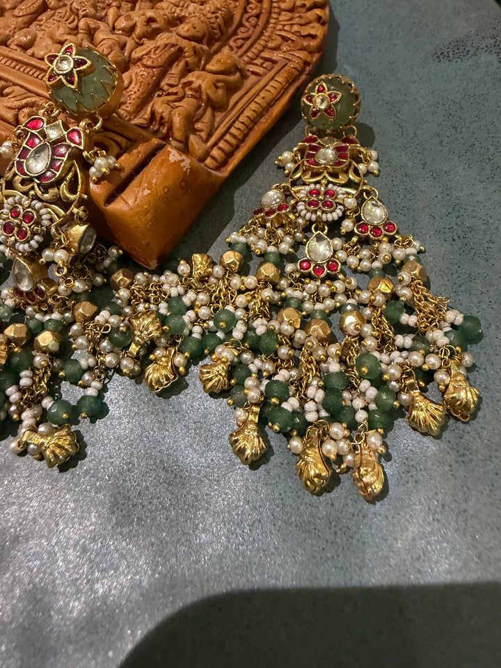 Rajhwadi Kundan Earrings