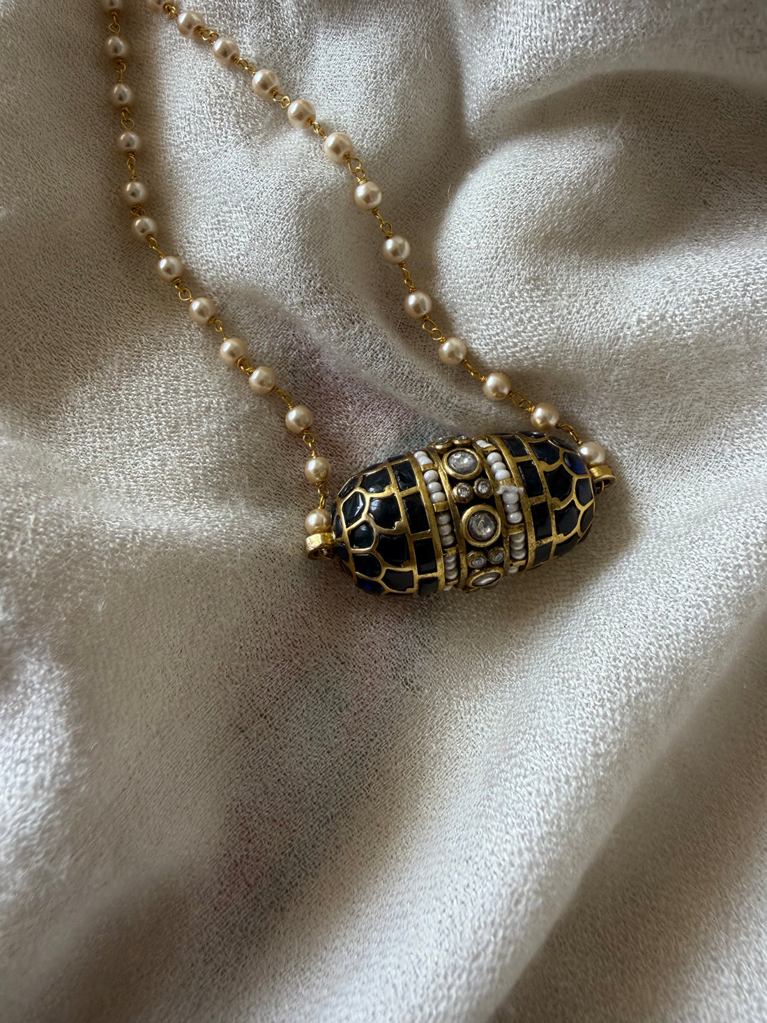 Potli Bag Jadau Pendent Necklace