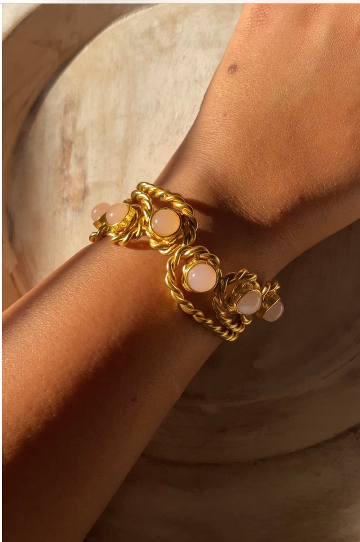 Atome Alluring Bracelet