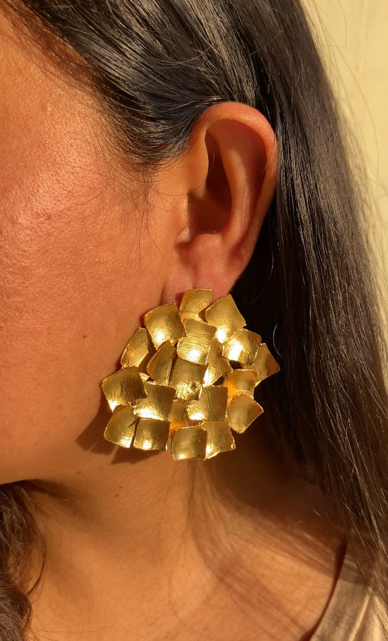 Snatchy Square Earrings