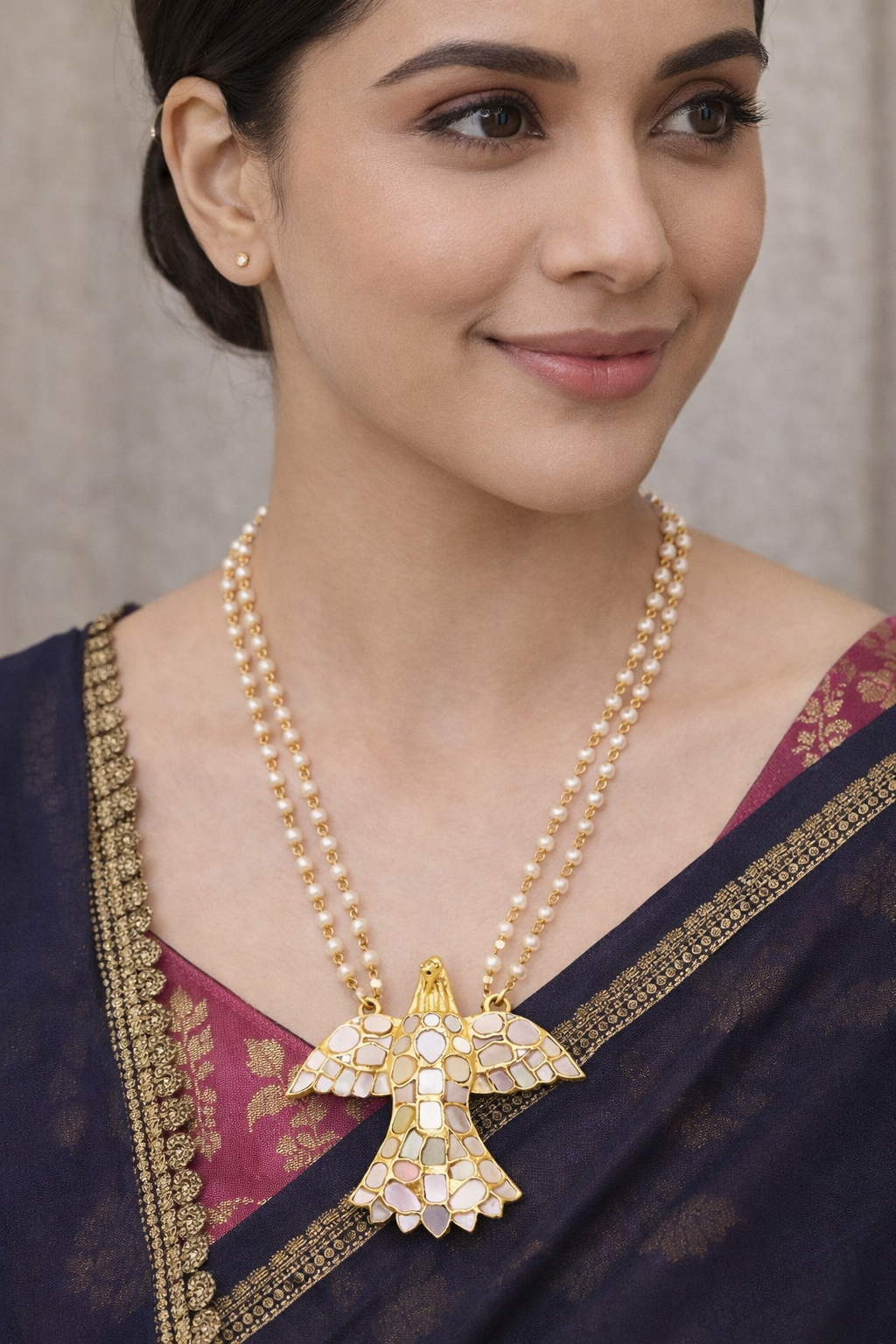 Buy white mother-of-pearl eagle necklace chain online