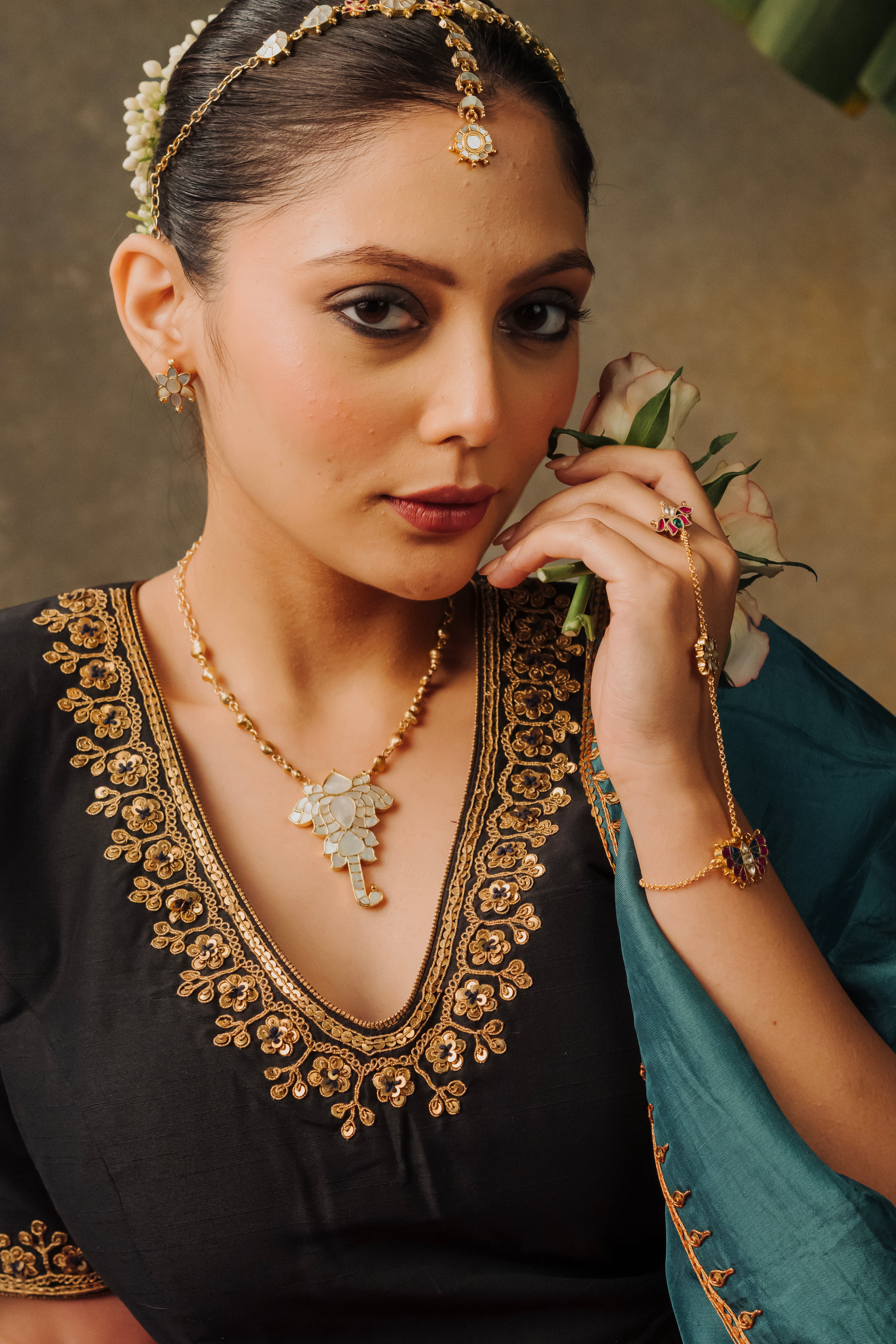 Indira Fleur Necklace