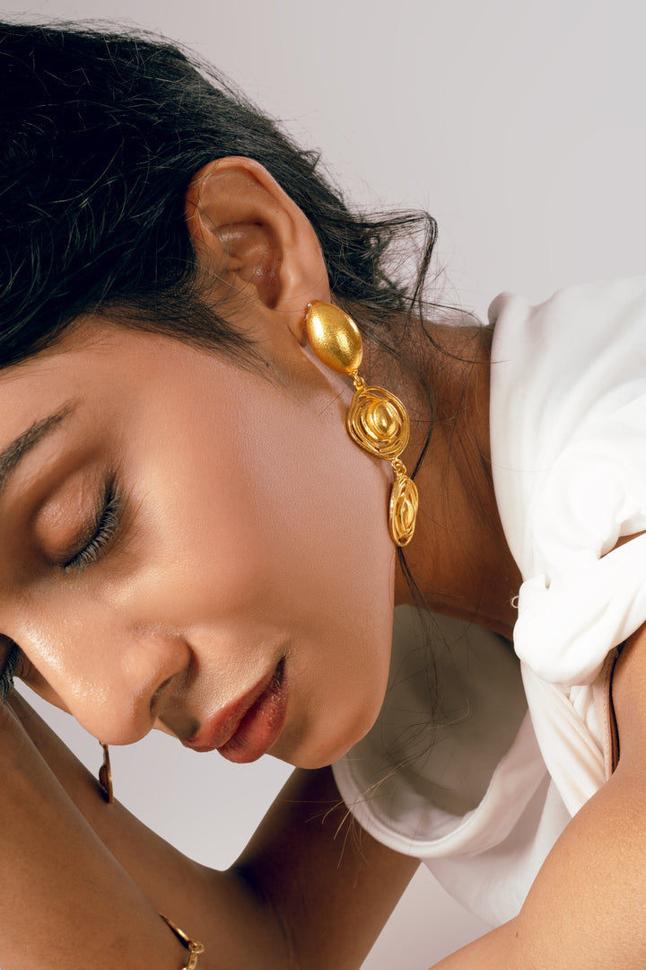 Classy Dangle drop earring
