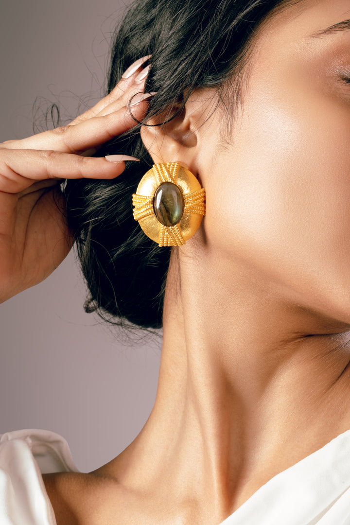 Brown Stone Stud