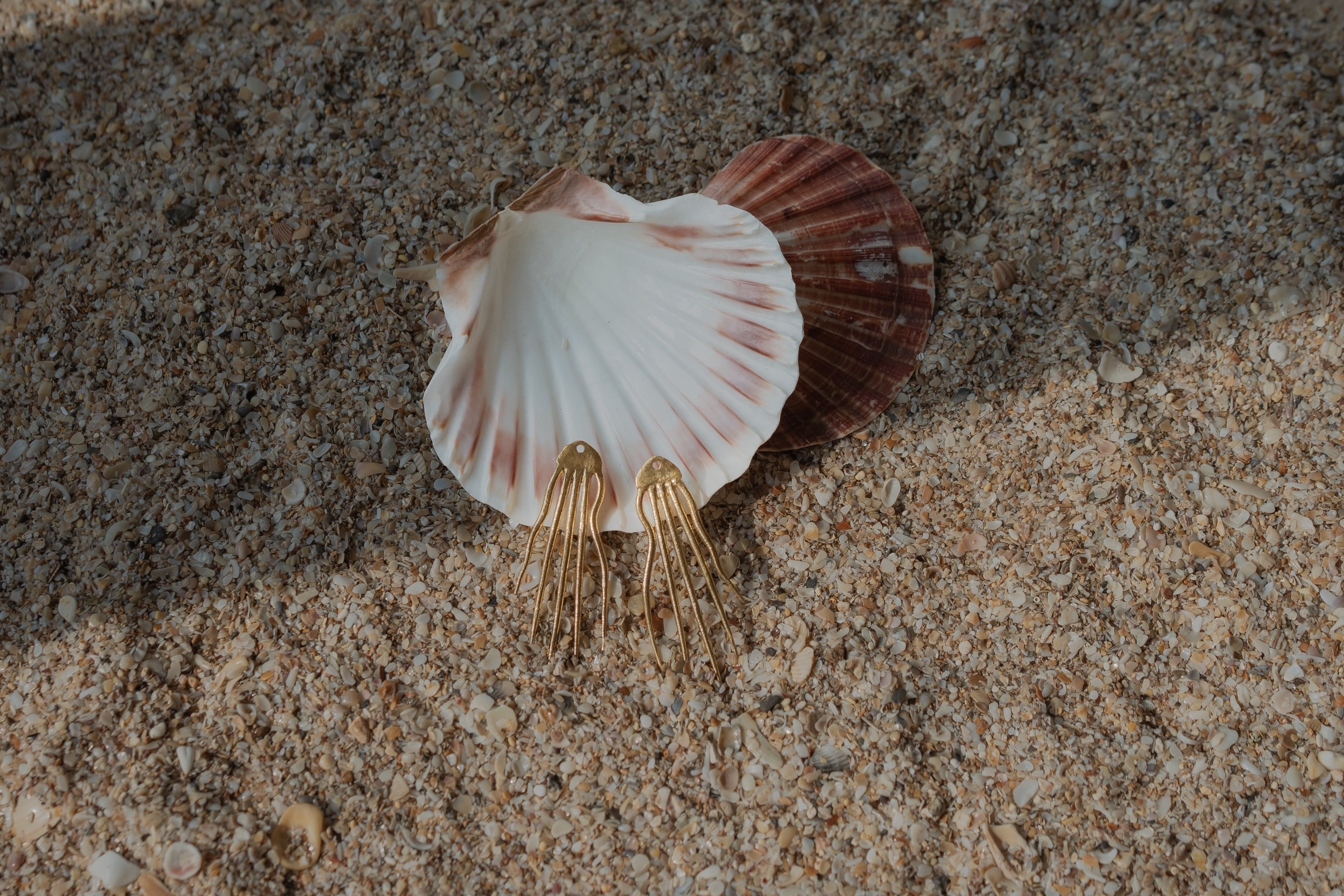 Octo resort Earrings