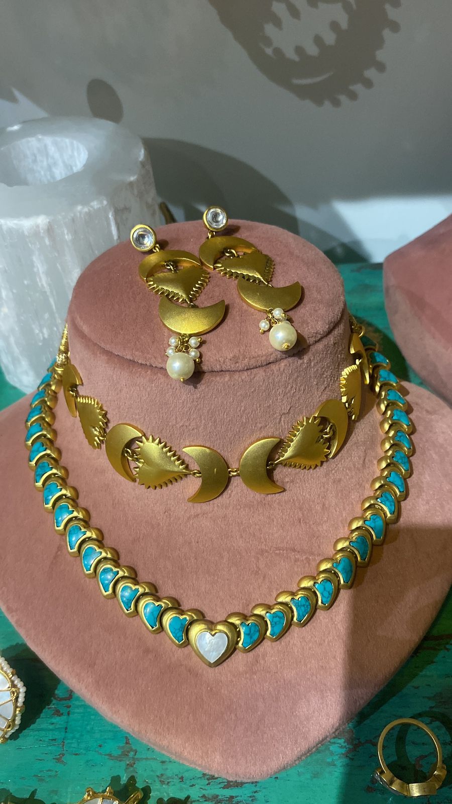Mansi In Chand Choker