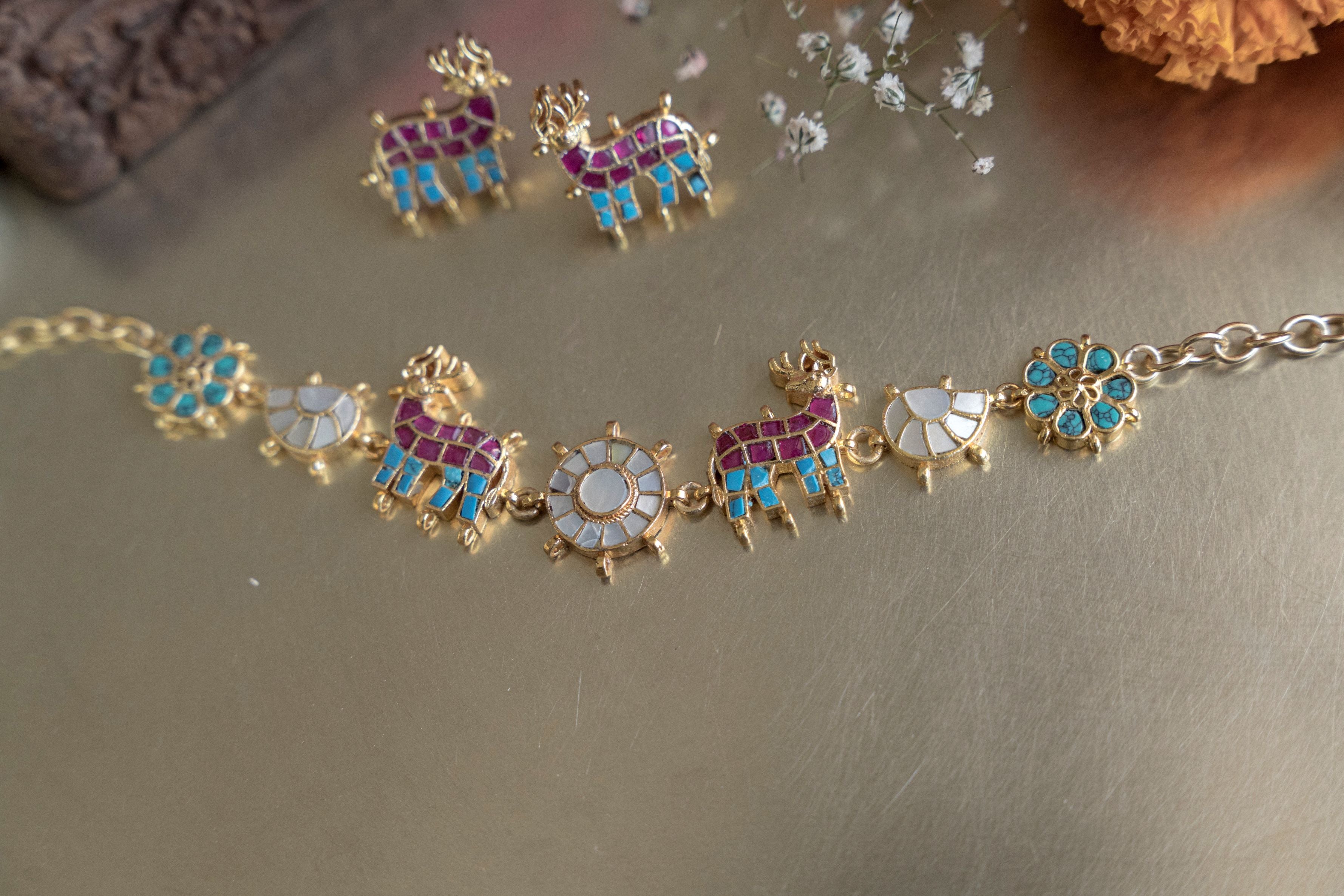 Phoolon ki Chandani gold-plated Kundan choker necklace and earrings set