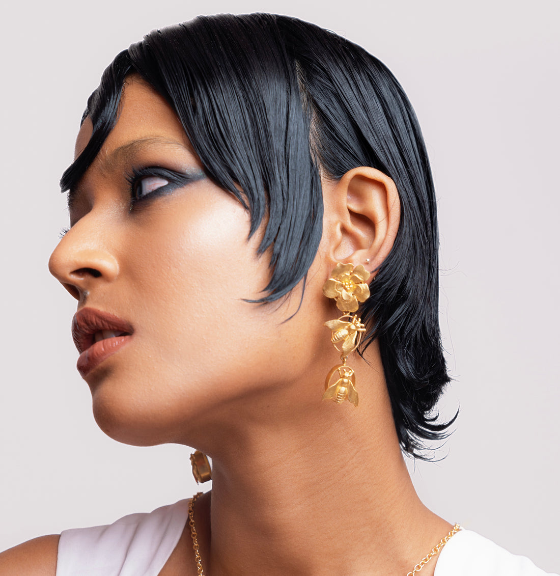 best finishing honey bee dangle earring 