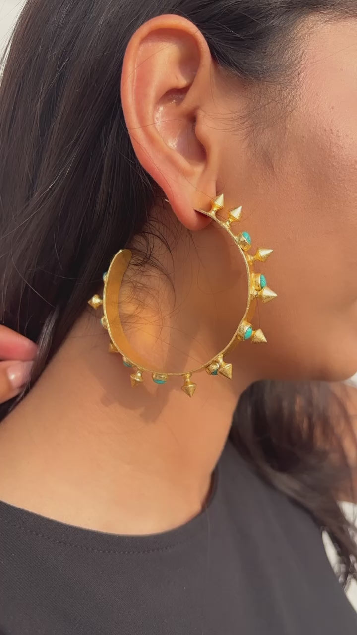 Akriti Kakkar Anchor Hoops