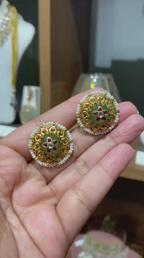 Madhubala Kundan stone carved Studs