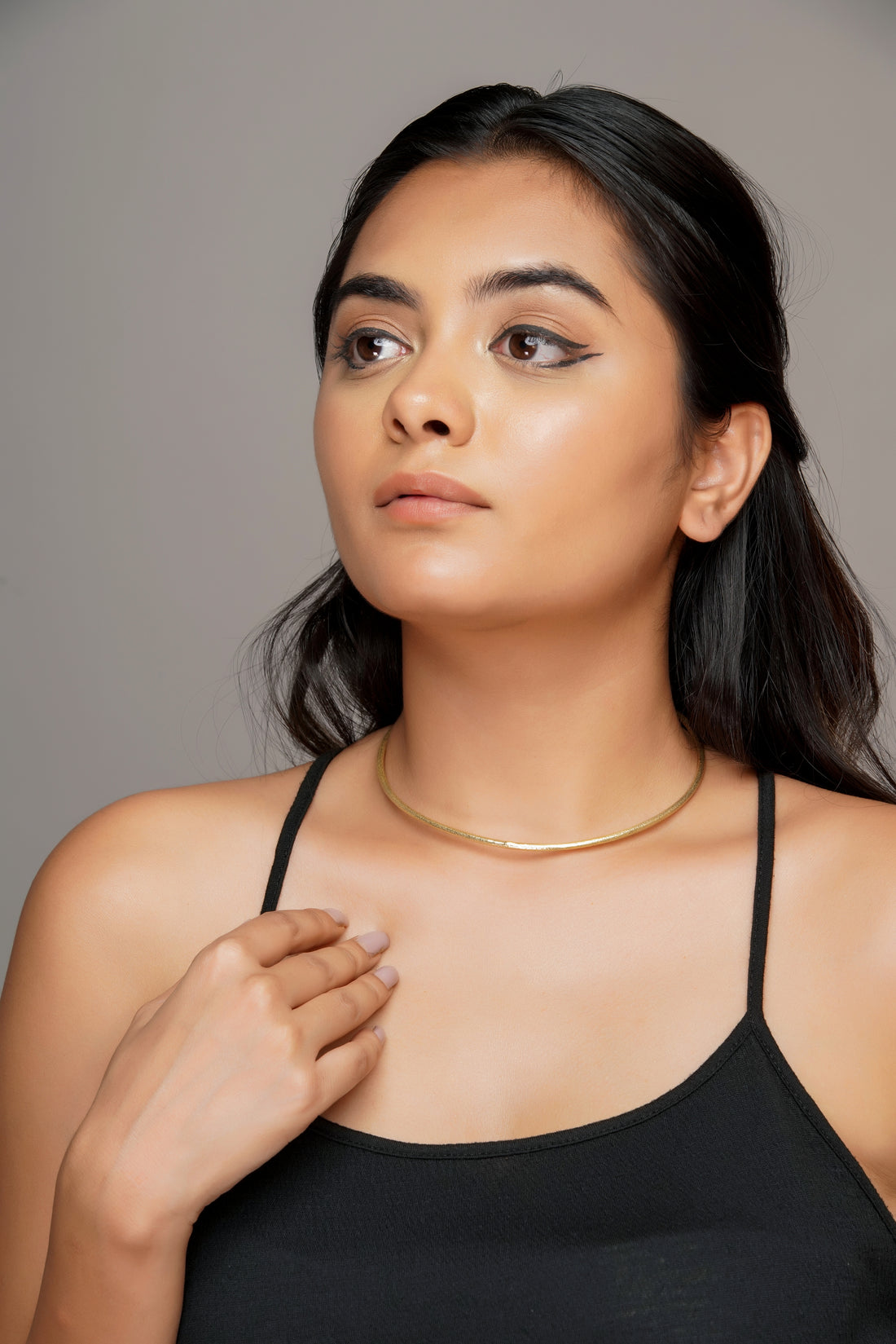 stylist statement necklace