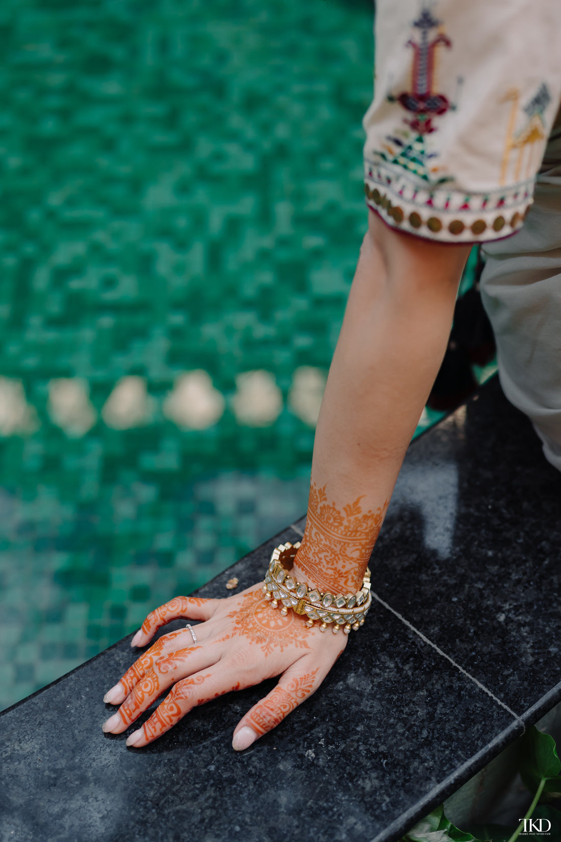 Traditional hand bracelets for women in baala jewels